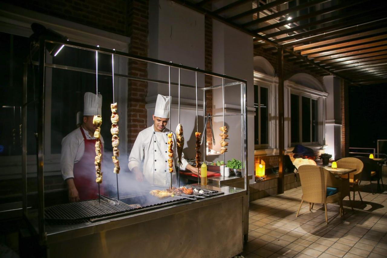 Dream International Hotel Rummindei Bagian luar foto